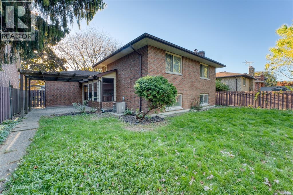 2880 St. Clair Avenue, Windsor, Ontario  N9E 4B4 - Photo 43 - 26025702