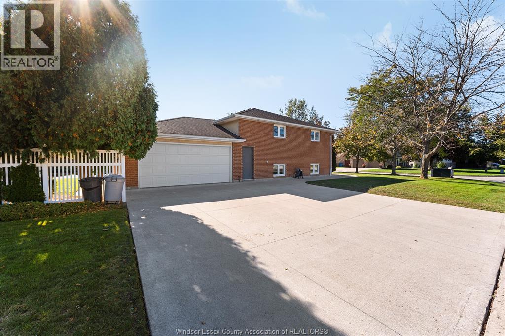 6410 Jamie Court, Lasalle, Ontario  N9J 3J1 - Photo 37 - 26025732