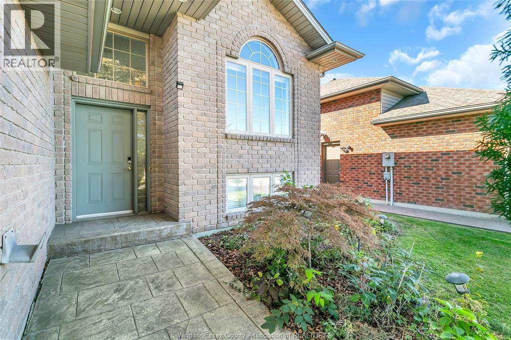 2955 Ruth Road, Windsor, Ontario  N8R 2K7 - Photo 4 - 26025764