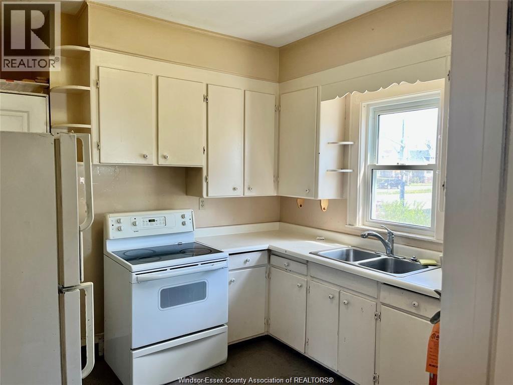 95 Giles Boulevard East, Windsor, Ontario  N9A 4B8 - Photo 10 - 26025780