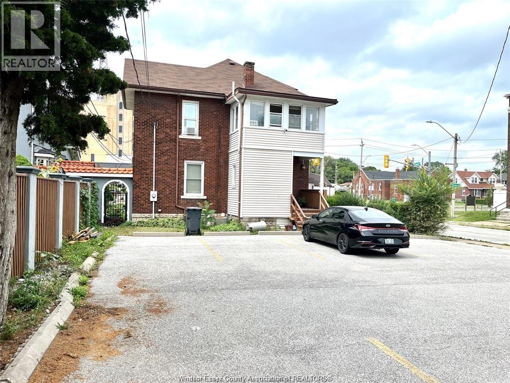 95 Giles Boulevard East, Windsor, Ontario  N9A 4B8 - Photo 4 - 26025780