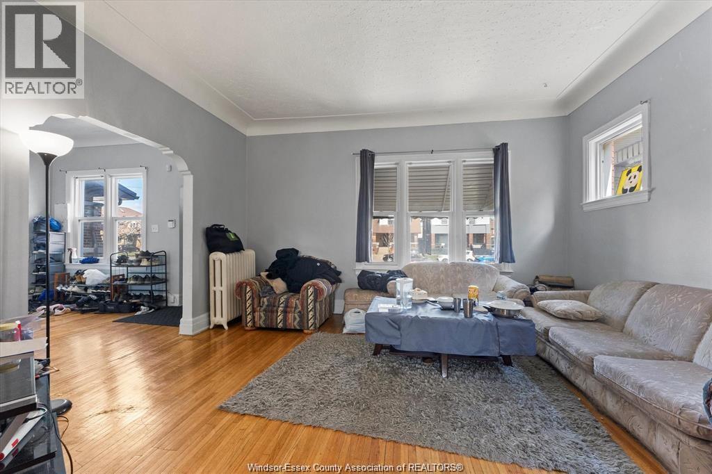 975 Parent, Windsor, Ontario  N9A 2E2 - Photo 10 - 26025817