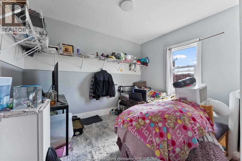 975 Parent, Windsor, Ontario  N9A 2E2 - Photo 23 - 26025817