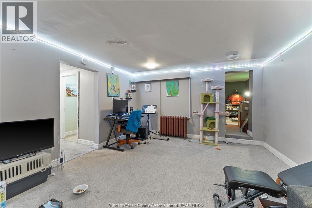 975 Parent, Windsor, Ontario  N9A 2E2 - Photo 32 - 26025817