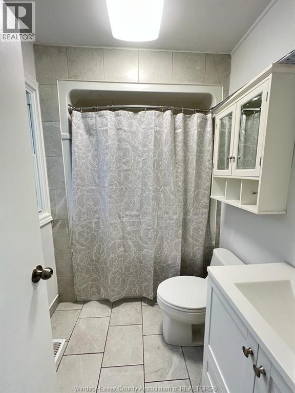 1058 California, Windsor, Ontario  N9B 2Z7 - Photo 11 - 26025834