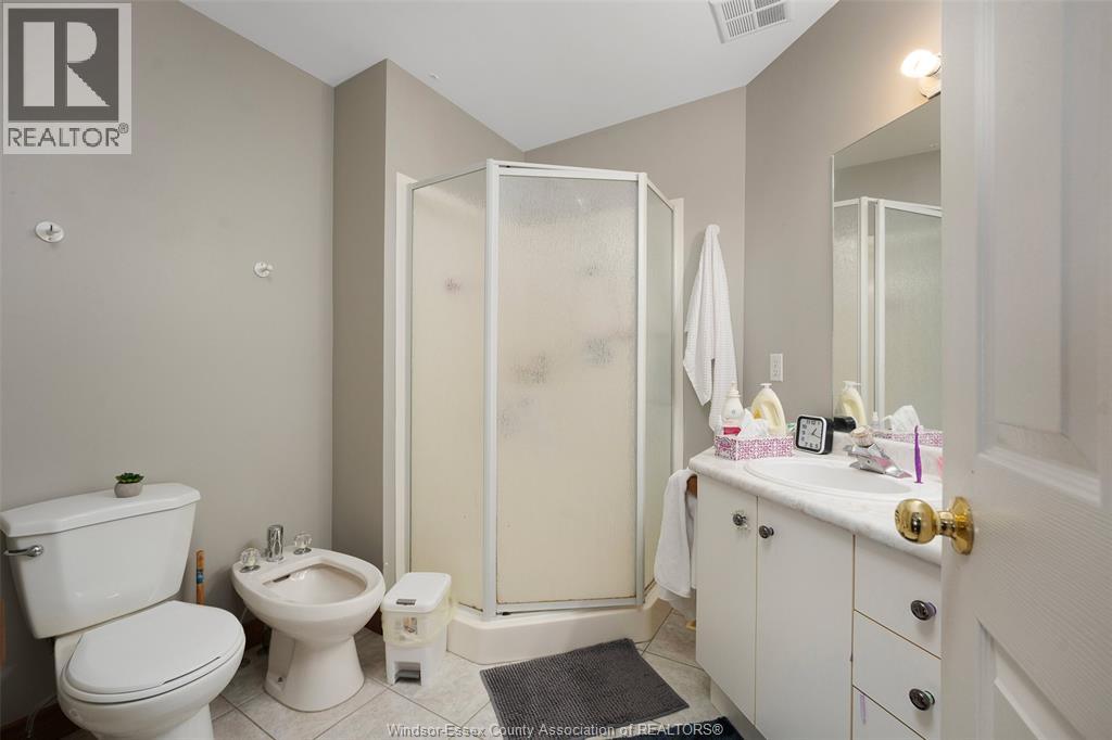 2314 St Clair Avenue, Windsor, Ontario  N9E 4S7 - Photo 18 - 26025927