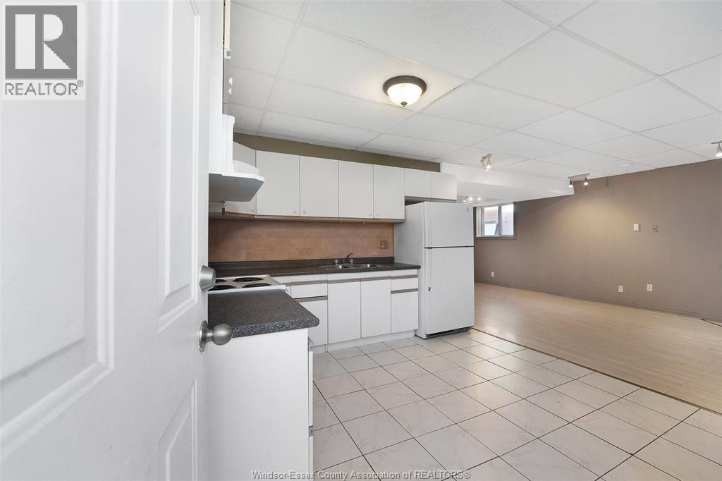 2314 St Clair Avenue, Windsor, Ontario  N9E 4S7 - Photo 23 - 26025927