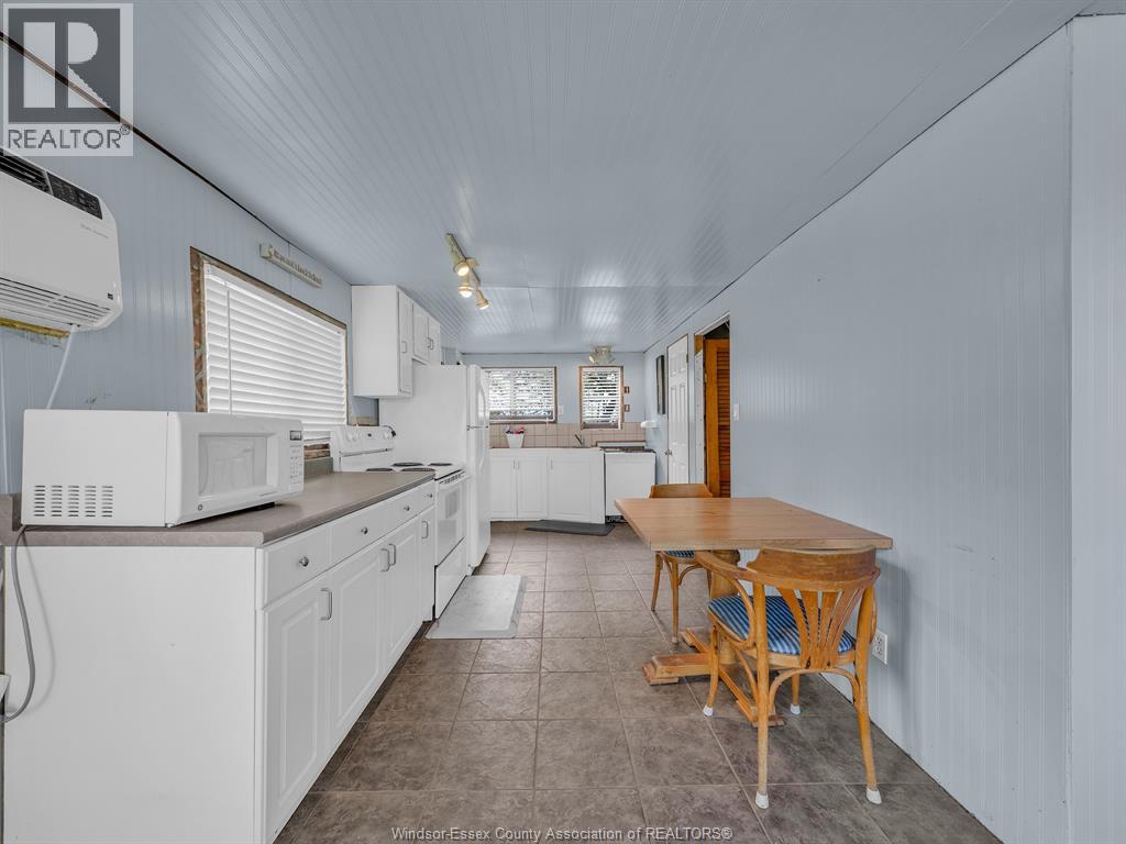 126 Pleasure Beach, Harrow, Ontario  N0R 1G0 - Photo 29 - 26025830