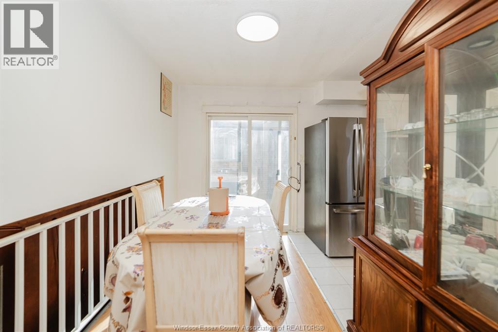 3444 Hemlock, Windsor, Ontario  N8R 1Z9 - Photo 10 - 26025940