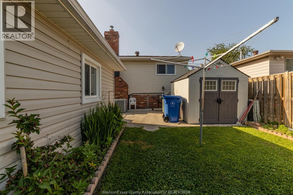 3444 Hemlock, Windsor, Ontario  N8R 1Z9 - Photo 22 - 26025940