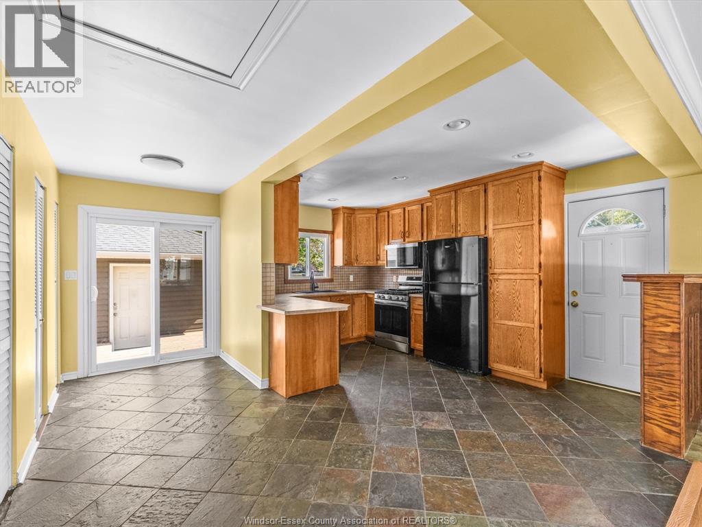 230 Caruhel, Lakeshore, Ontario  N0R 1A0 - Photo 11 - 26026001