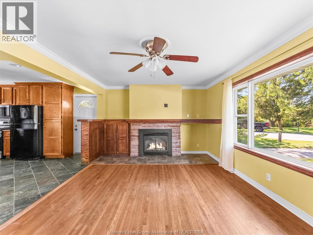 230 Caruhel, Lakeshore, Ontario  N0R 1A0 - Photo 5 - 26026001