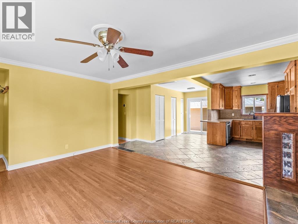 230 Caruhel, Lakeshore, Ontario  N0R 1A0 - Photo 6 - 26026001