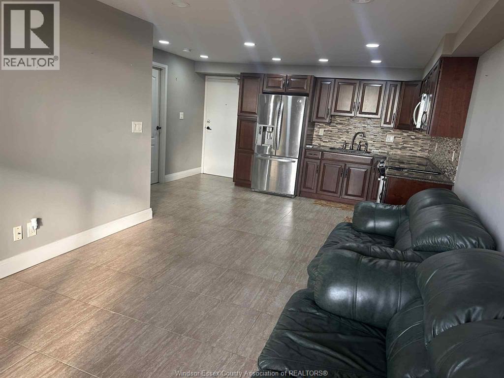 150 Park Unit# 1711, Windsor, Ontario  N9A 7A2 - Photo 4 - 26026079