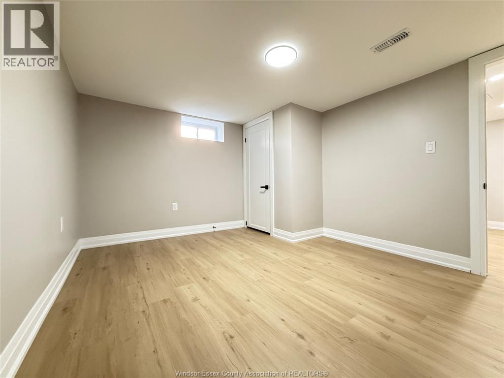 2870 Alexandra Avenue, Windsor, Ontario  N9E 2J7 - Photo 45 - 26025883