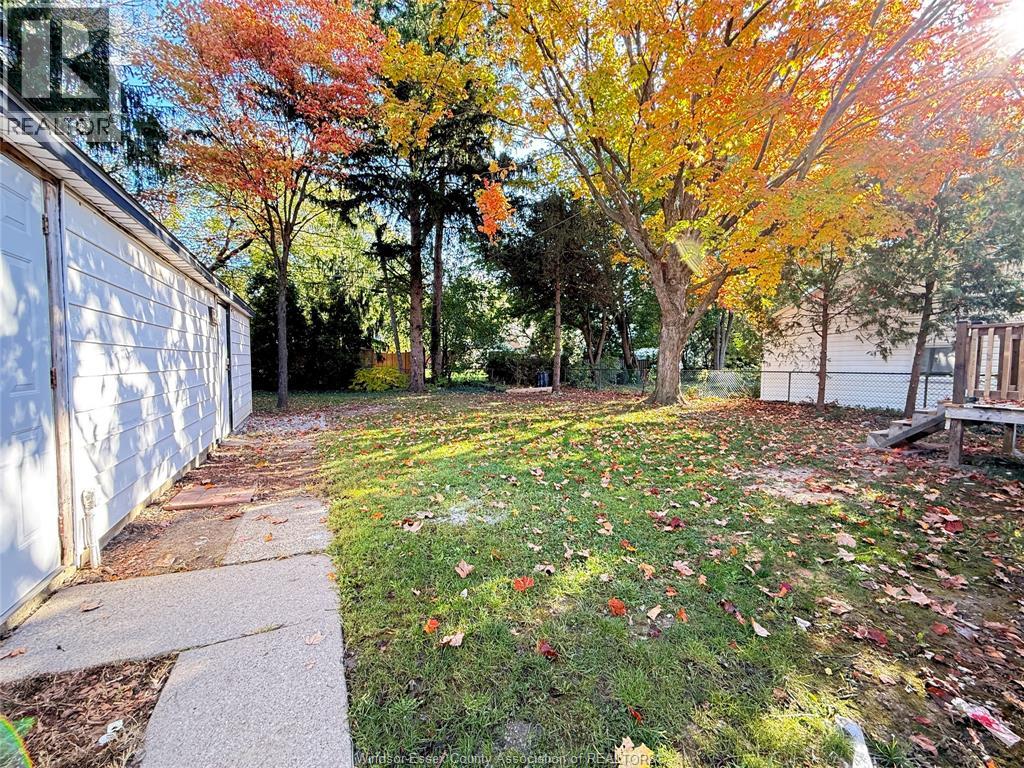 2870 Alexandra Avenue, Windsor, Ontario  N9E 2J7 - Photo 47 - 26025883