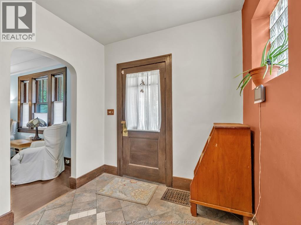 1154 Parent Avenue, Windsor, Ontario  N9A 2E5 - Photo 4 - 26026197