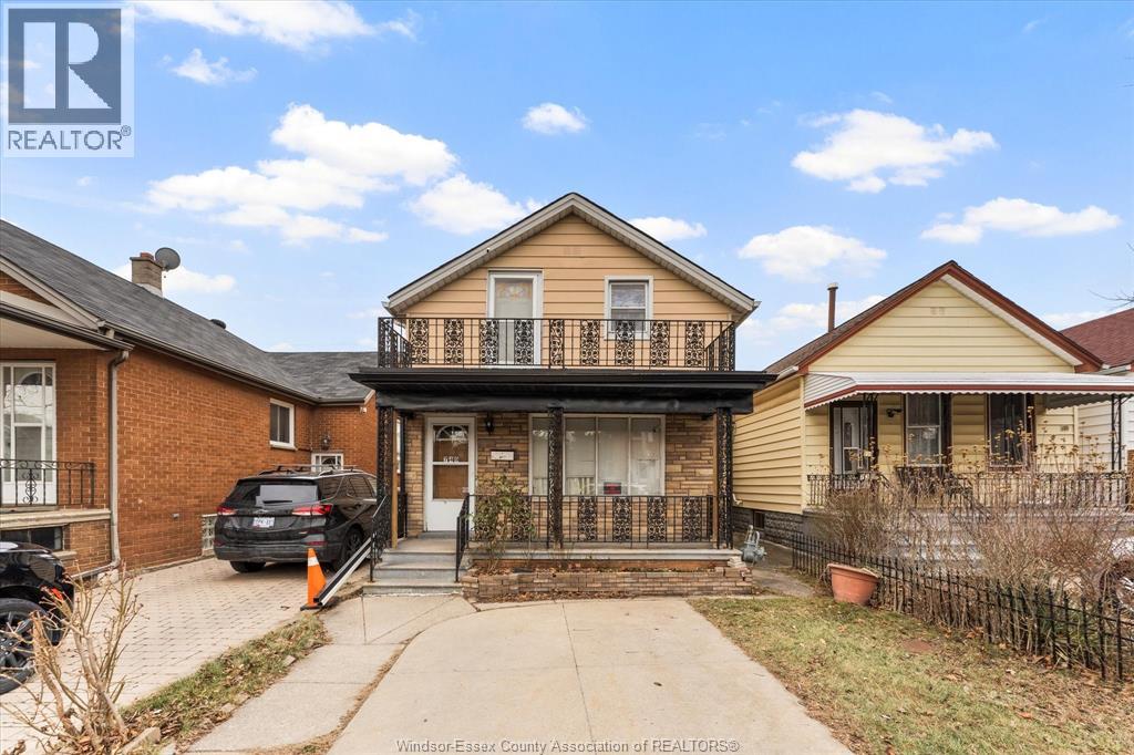 749 Glengarry Avenue, Windsor, Ontario  N9A 1R4 - Photo 1 - 26026276