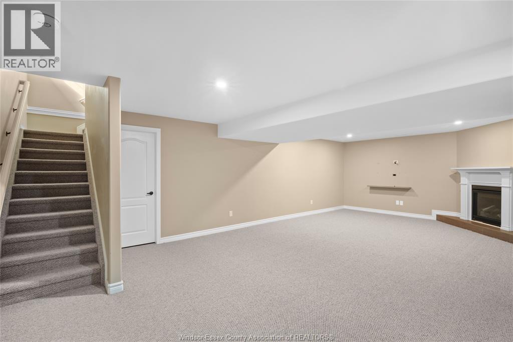 384 Boismier, Lasalle, Ontario  N9J 0B8 - Photo 16 - 26026300