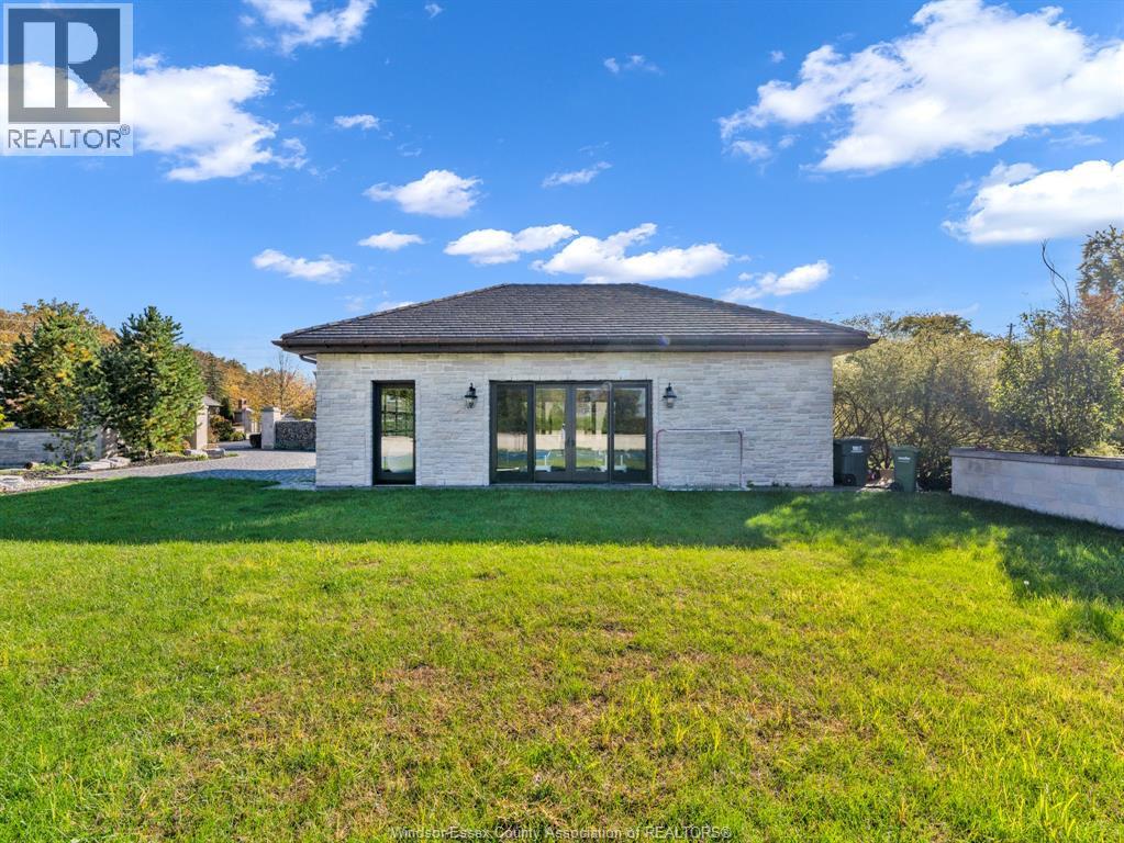 3050 Bouffard Road, Lasalle, Ontario  N9H 1W5 - Photo 35 - 26026332