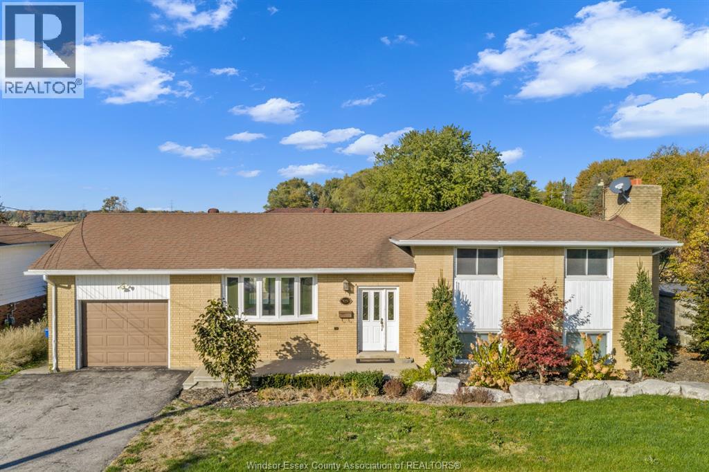 3050 Bouffard Road, Lasalle, Ontario  N9H 1W5 - Photo 4 - 26026332