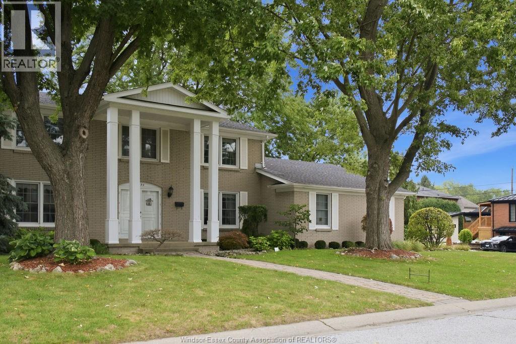 3590 Huntington Avenue, Windsor, Ontario  N9E 3M8 - Photo 2 - 26026228