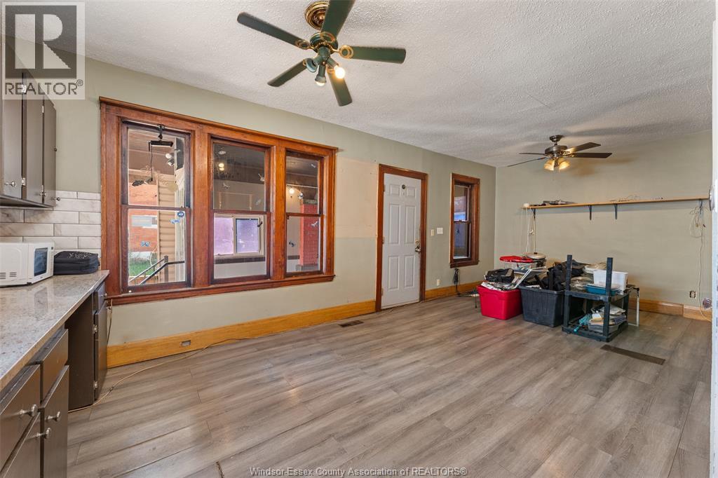 494 Caroline Street, Windsor, Ontario  N9A 6A6 - Photo 11 - 26026426