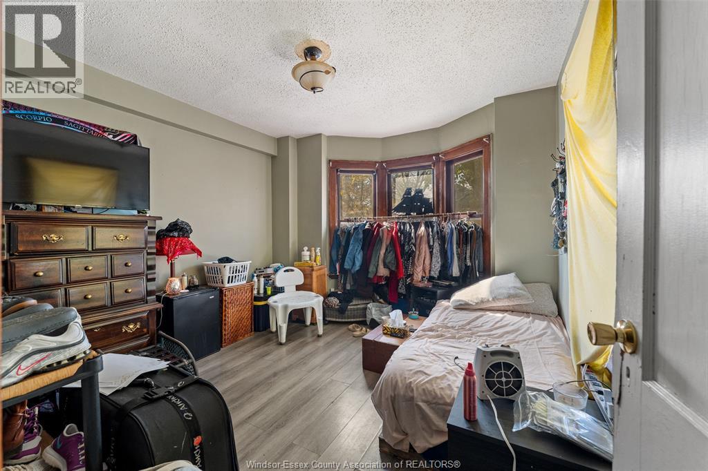 494 Caroline Street, Windsor, Ontario  N9A 6A6 - Photo 14 - 26026426