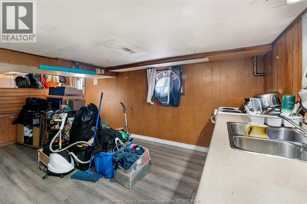 494 Caroline Street, Windsor, Ontario  N9A 6A6 - Photo 21 - 26026426
