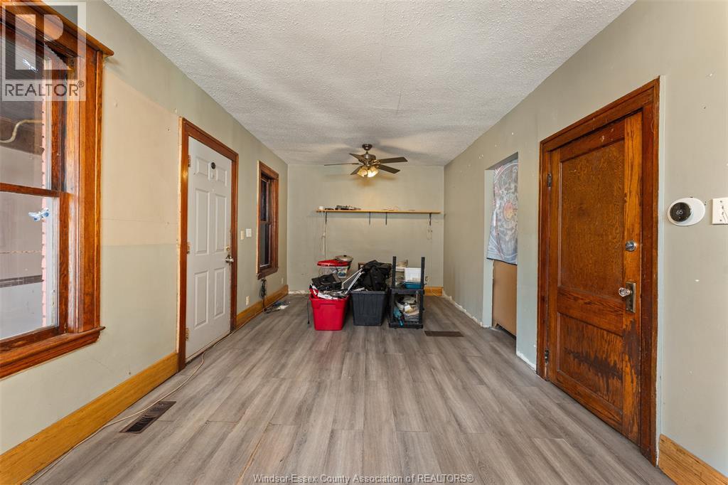 494 Caroline Street, Windsor, Ontario  N9A 6A6 - Photo 8 - 26026426