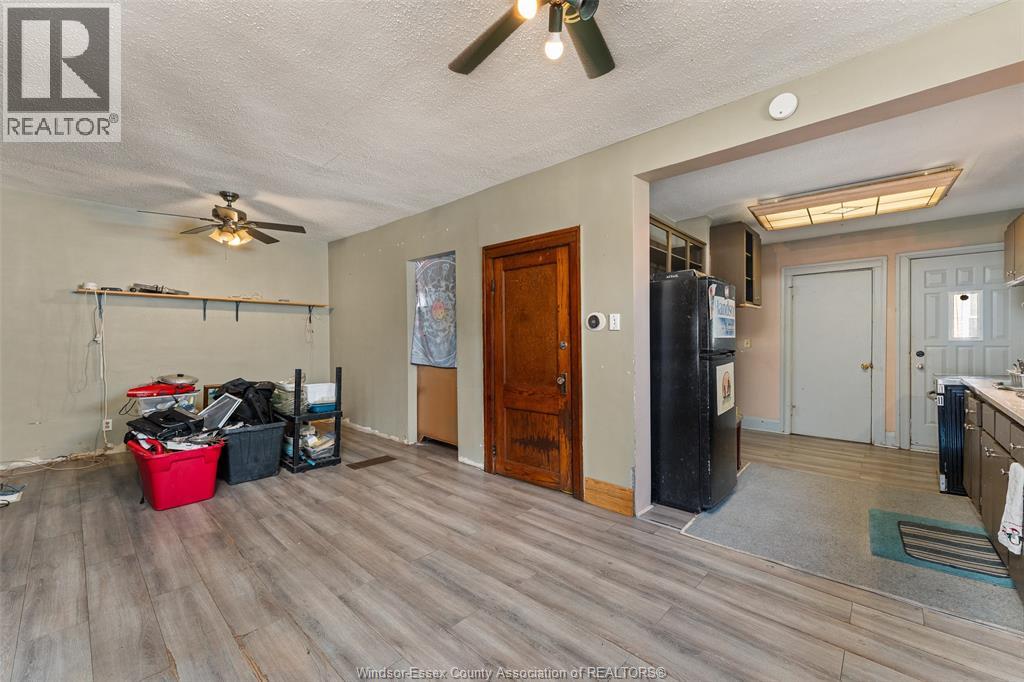 494 Caroline Street, Windsor, Ontario  N9A 6A6 - Photo 9 - 26026426