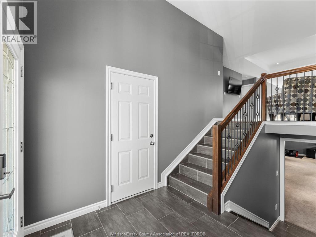 11925 Boulder Crescent, Windsor, Ontario  N8P 1Z6 - Photo 3 - 26026437