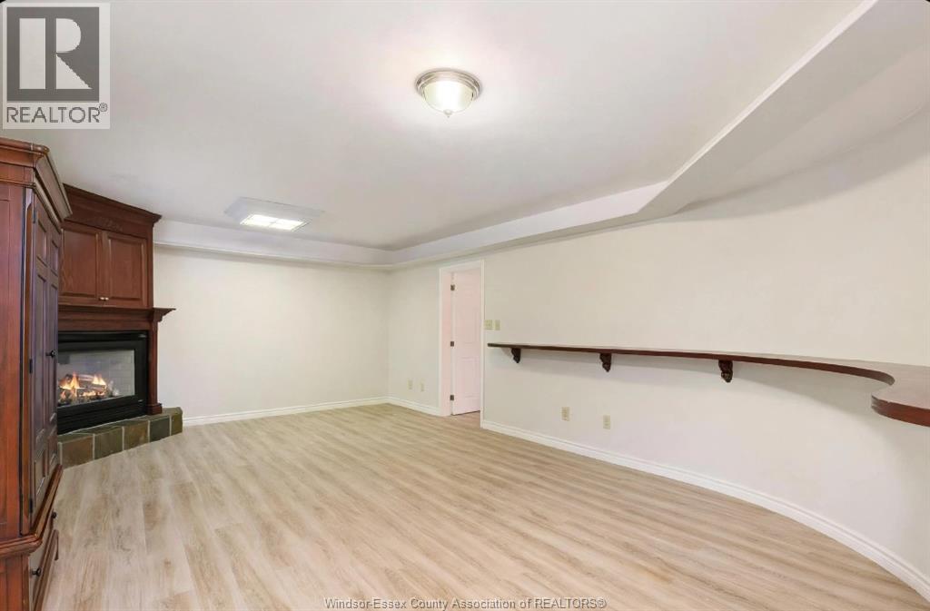555 Revland Drive Unit# Upper, Tecumseh, Ontario  N8N 4T2 - Photo 11 - 26026301