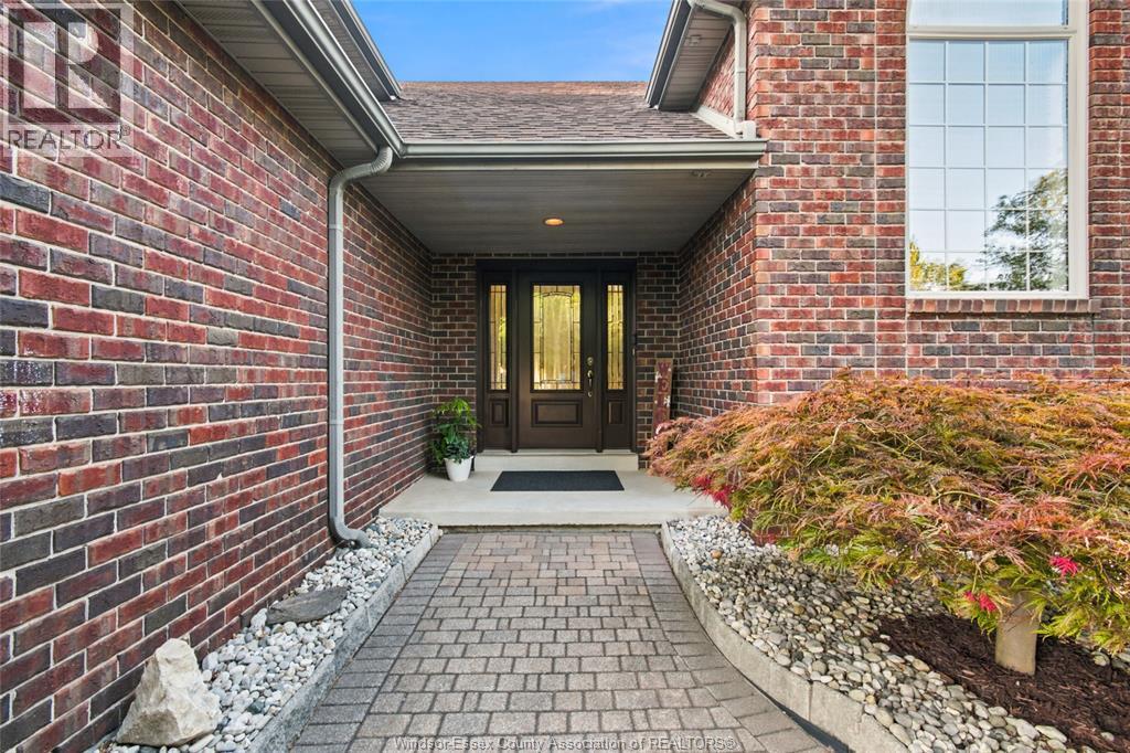 5929 Rosewood Crescent, Lasalle, Ontario  N9J 3L7 - Photo 3 - 26026425