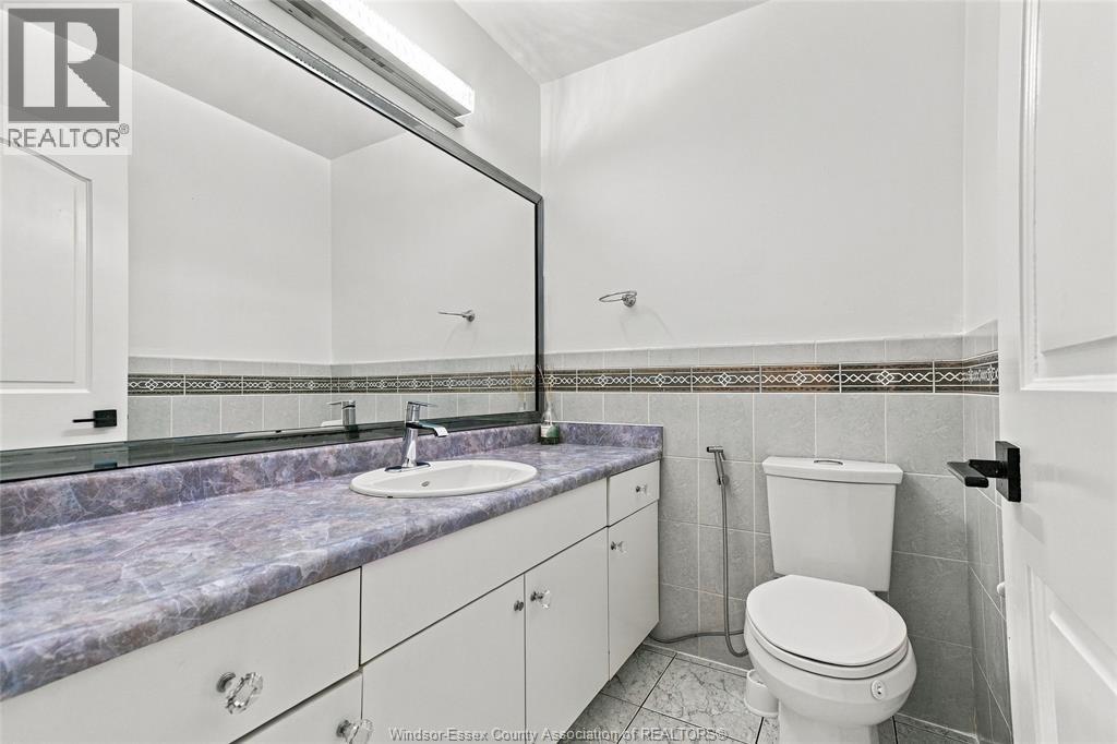 2564 Buttery Street, Windsor, Ontario  N9E 4L9 - Photo 19 - 26026504