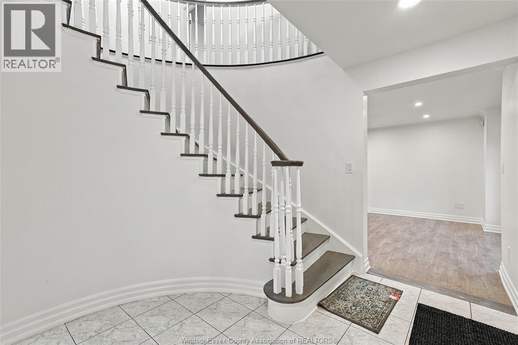 2564 Buttery Street, Windsor, Ontario  N9E 4L9 - Photo 8 - 26026504