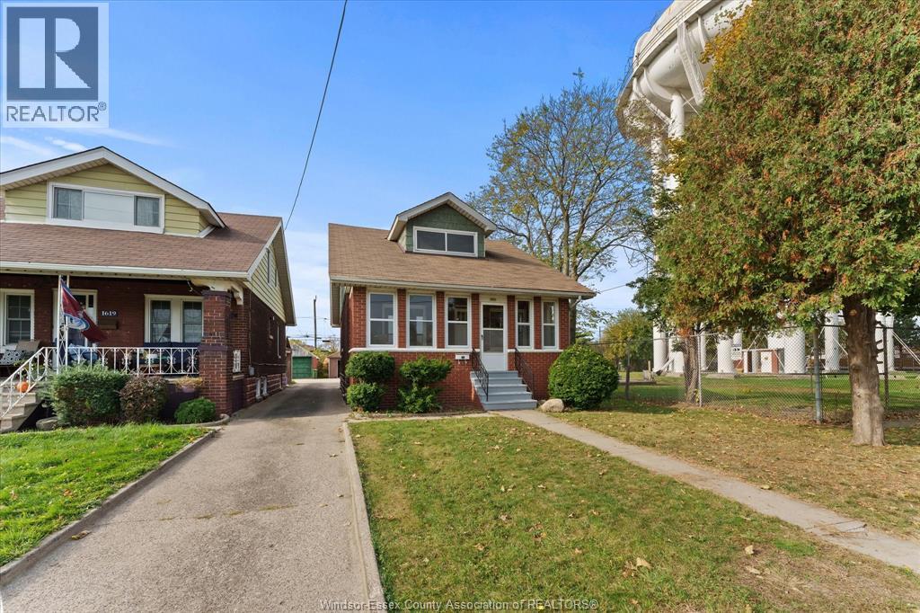 1615 Benjamin, Windsor, Ontario  N8X 4N7 - Photo 3 - 26026023