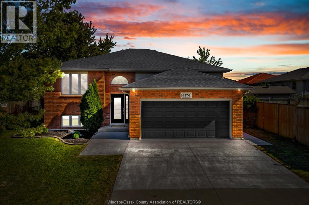 4274 Dennison Court, Windsor, Ontario  N9G 2Y8 - Photo 4 - 26026559
