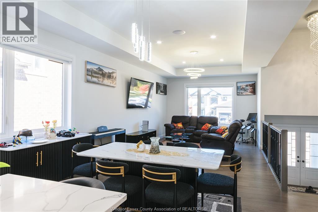 2507 Roxborough Boulevard, Windsor, Ontario  N9E 0A9 - Photo 13 - 26026459
