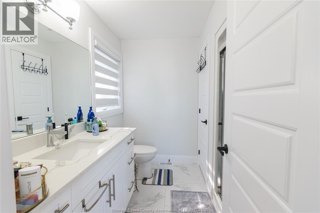 2507 Roxborough Boulevard, Windsor, Ontario  N9E 0A9 - Photo 22 - 26026459