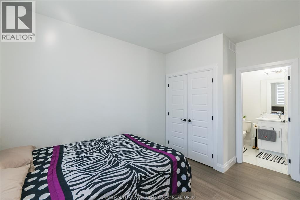 2507 Roxborough Boulevard, Windsor, Ontario  N9E 0A9 - Photo 25 - 26026459