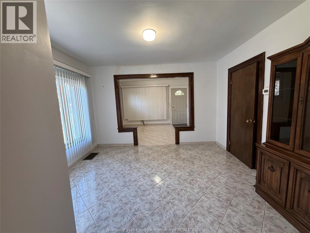539 Brock St, Windsor, Ontario  N9C 2T1 - Photo 6 - 26026566