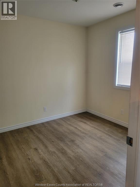 372 Louis Unit# Upper, Windsor, Ontario  N9A 1W4 - Photo 10 - 26026462