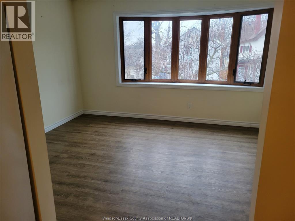 372 Louis Unit# Upper, Windsor, Ontario  N9A 1W4 - Photo 6 - 26026462