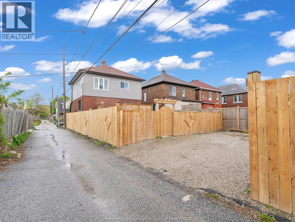 1219 Elsmere Avenue, Windsor, Ontario  N9A 2B1 - Photo 35 - 26026642