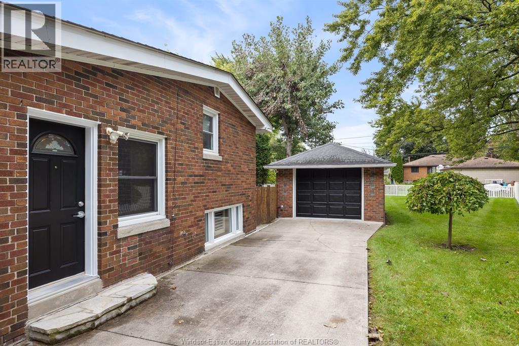 1109 Parkview Avenue, Windsor, Ontario  N8S 2X8 - Photo 21 - 26026717