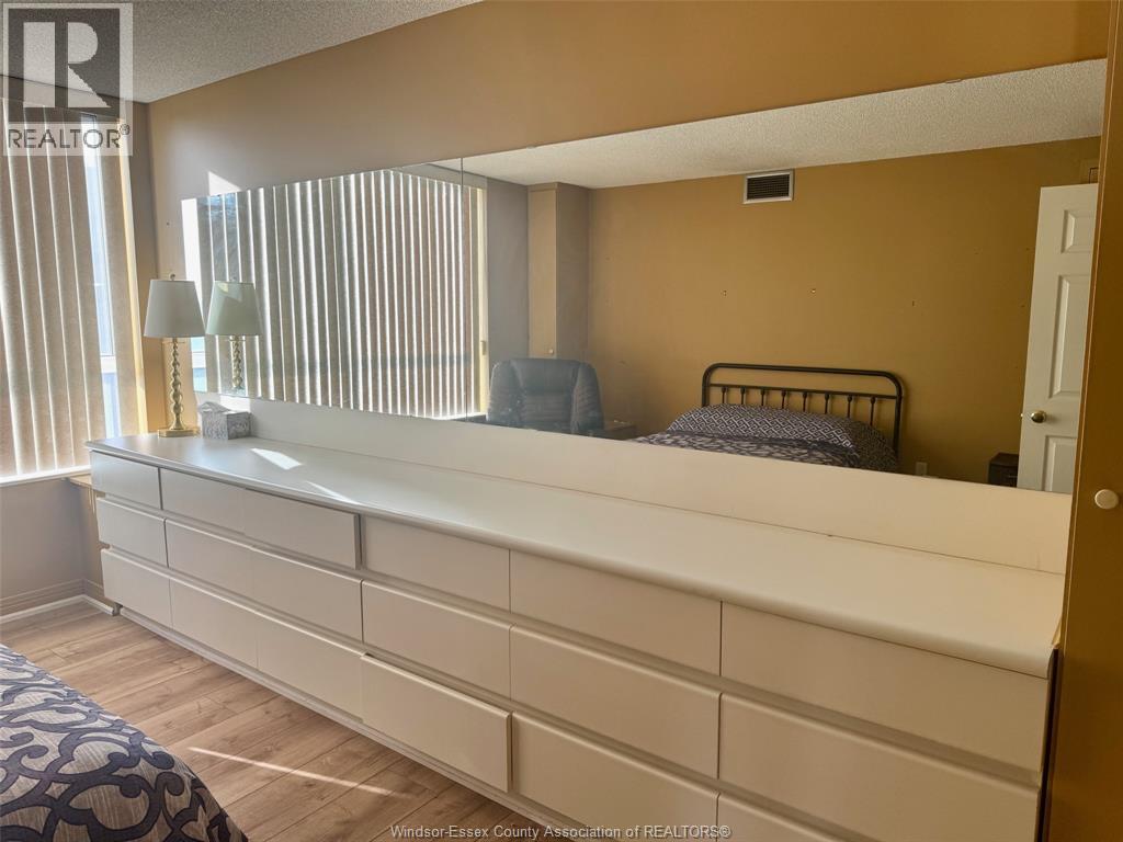 75 Riverside Drive East Unit# 1609, Windsor, Ontario  N9A 7C4 - Photo 15 - 26026731