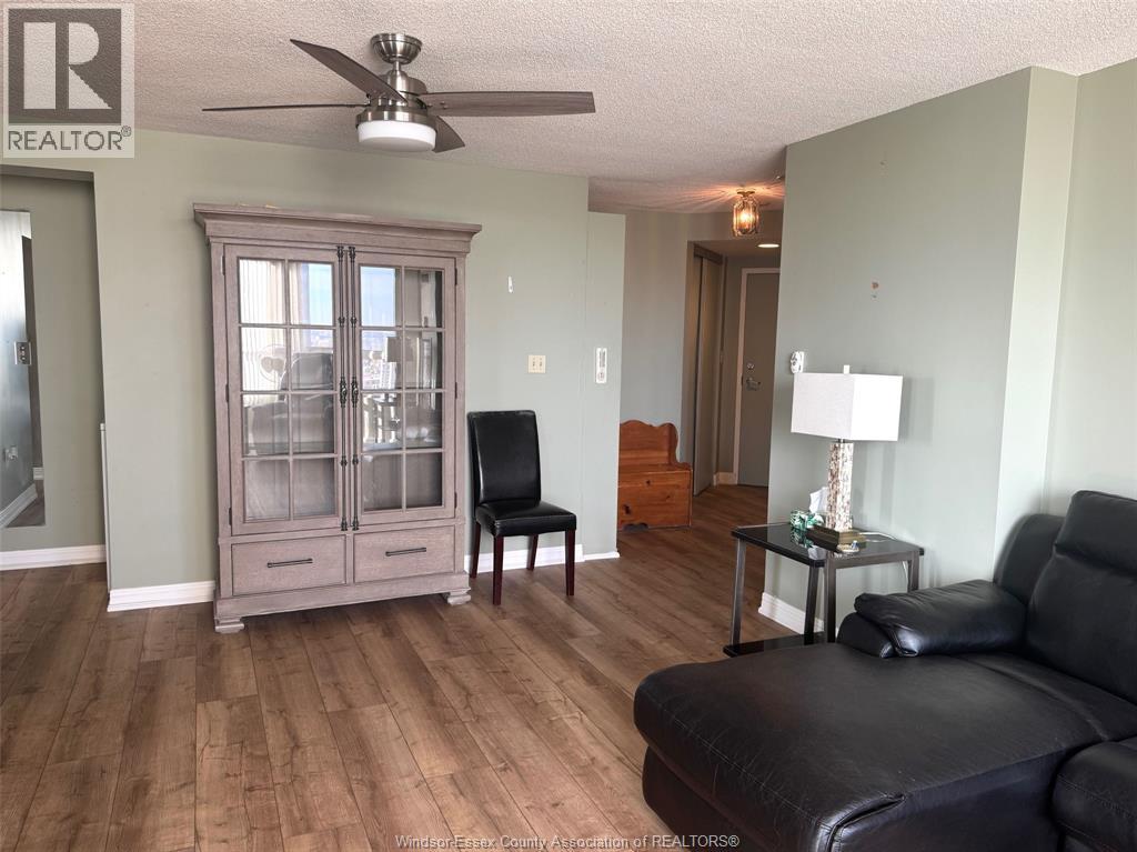 75 Riverside Drive East Unit# 1609, Windsor, Ontario  N9A 7C4 - Photo 4 - 26026731