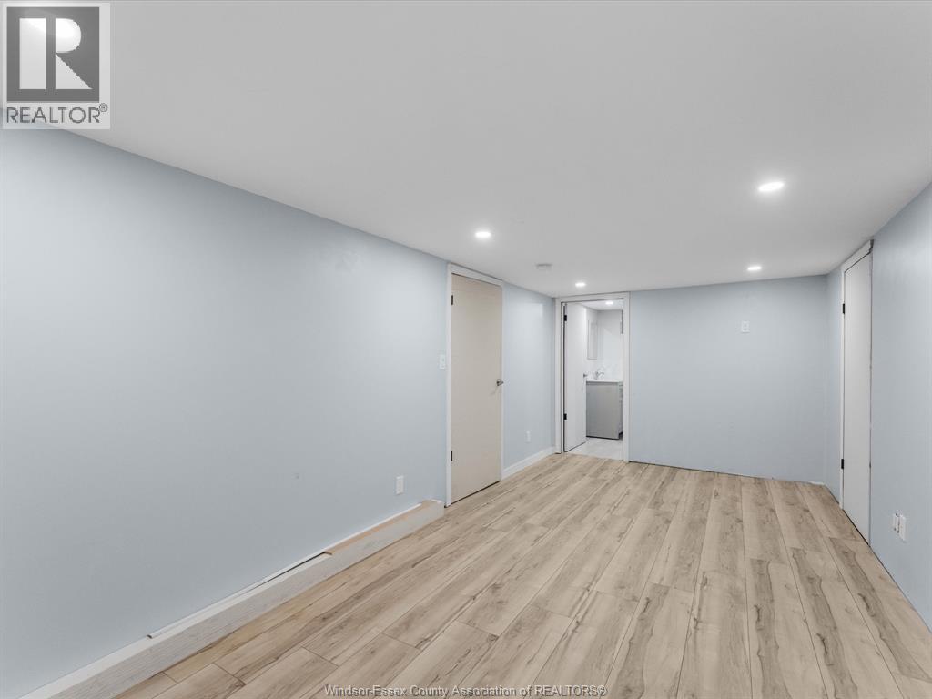2441 Kildare, Windsor, Ontario  N8W 2Y1 - Photo 23 - 26026436